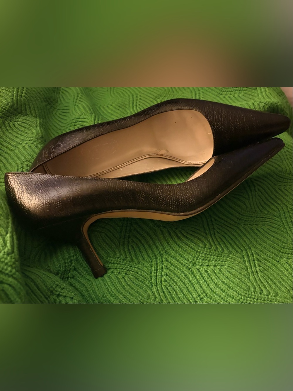 * Talbots Black Pointed-Toe Textured Leather Pumps SZ 9.5 *